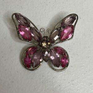 Vintage Butterfly Pin Brooch Silvertone Pink Purple Crystals Costume Jewelry
